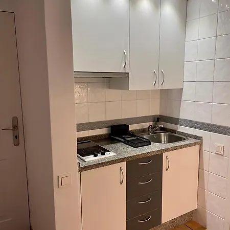 Puerto Banus Pol Y Hada *