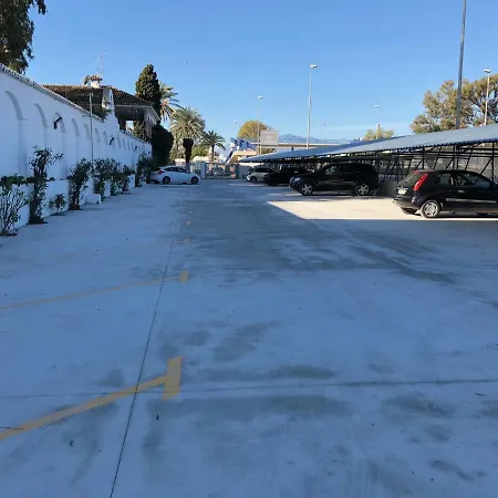 Puerto Banus Pol Y Hada *