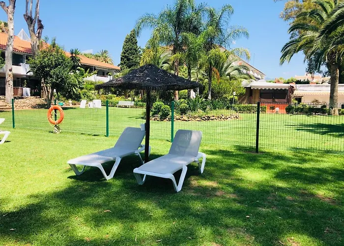 Puerto Banus Pol Y Hada *