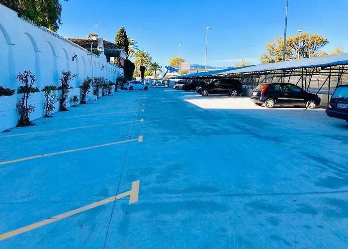 Puerto Banus Pol Y Hada Apartament *