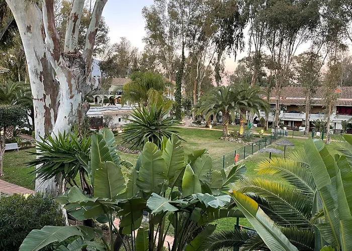 Puerto Banus Pol Y Hada