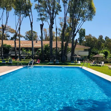 Puerto Banus Pol Y Hada Апартаменти