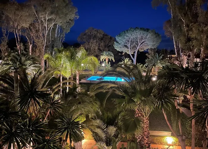 Puerto Banus Pol Y Hada *